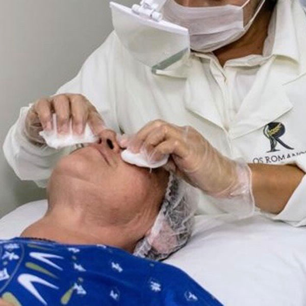 Os Romanos • Centro de Terapia Capilar e Estética